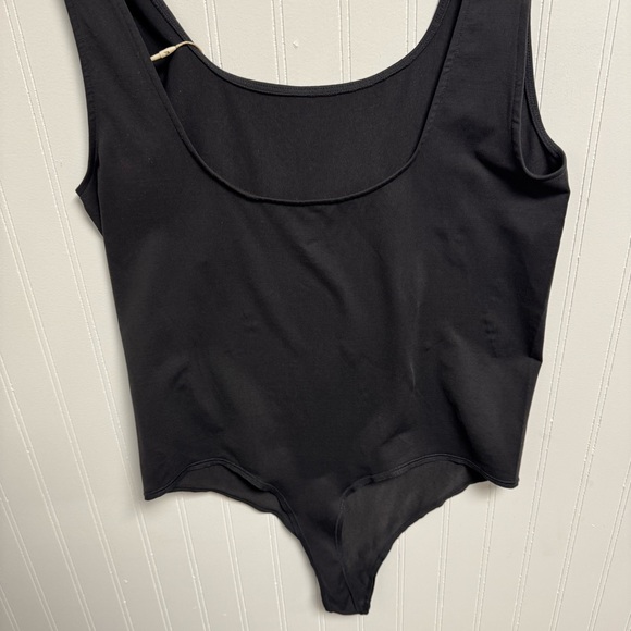 Skims Smooth Thong Bodysuit Eclipse Medium - Picture 4 of 6